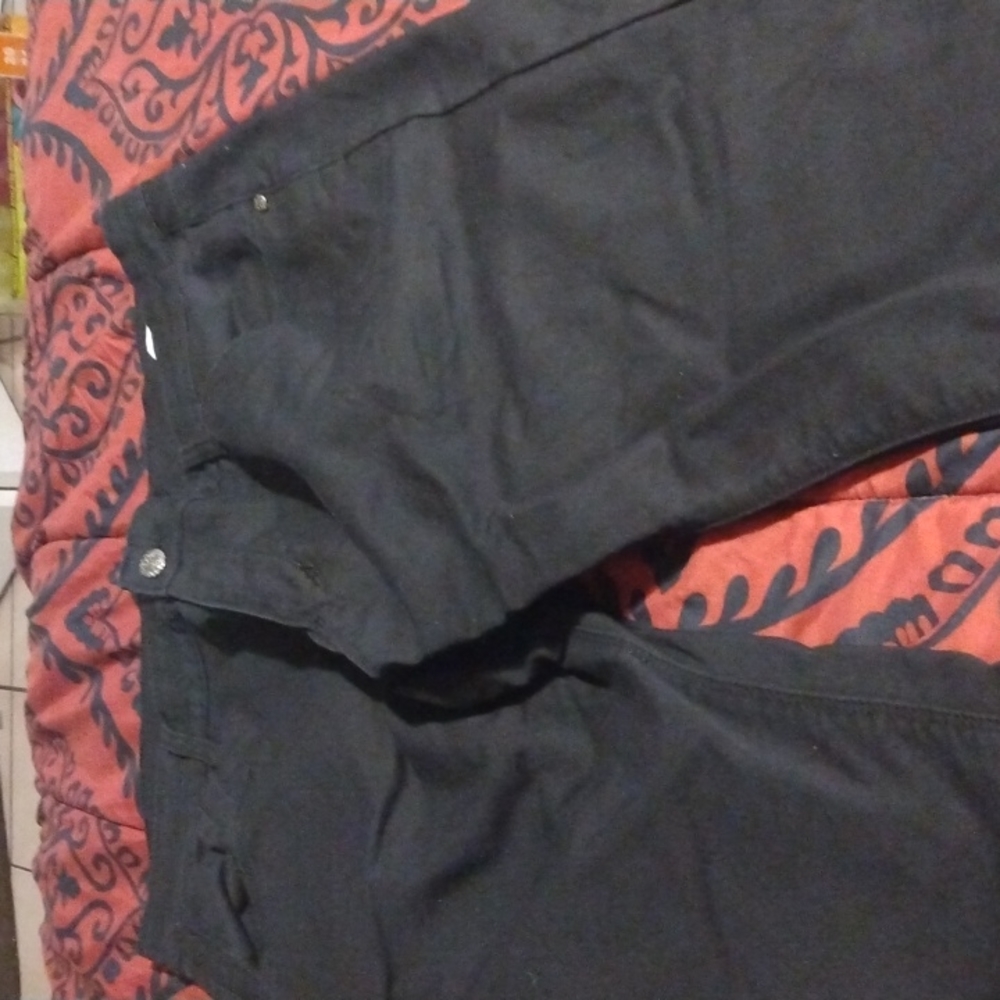 Pants - Picture 2 of 7